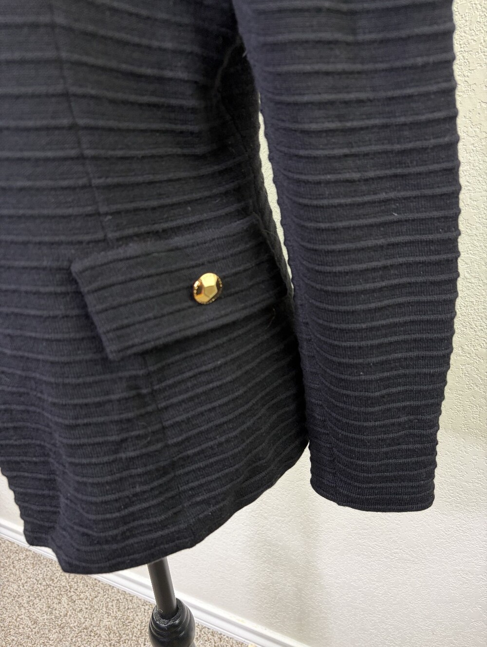 St. John Collection Ribbed Gold Zipper Jacket Blazer 10 - Picture 9 of 11